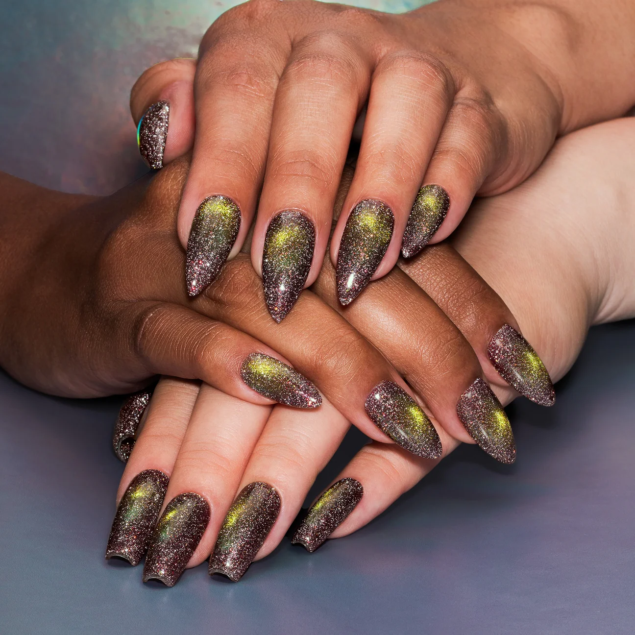 Apres Prismatic Flash Glitter Cat Eye - Matrix Glow FG13 (HEMA/TPO/TMPTA-Free) - Image 3