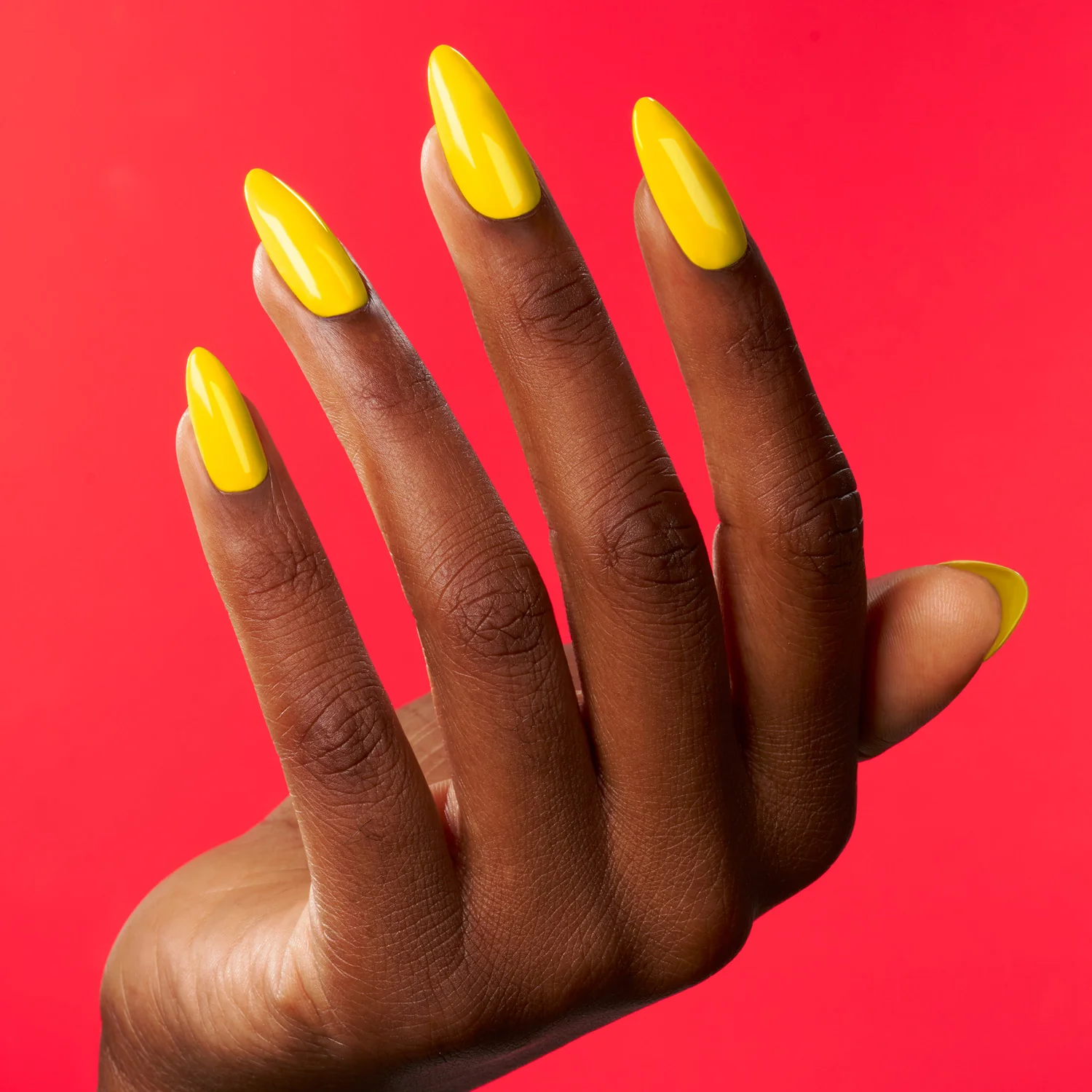 CND Shellac Vivid Yellow Taxi 0.25 0z - Image 3