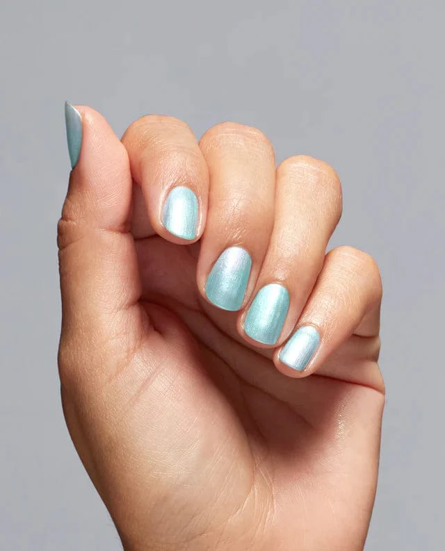 OPI Gel Color GC H017 Pisces the Future - Image 3