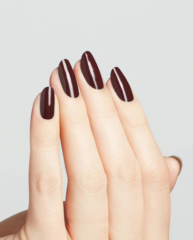 OPI Gel Color GC MI12 Complimentary Wine - Image 4