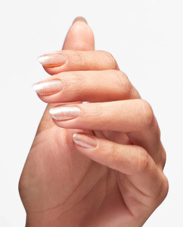 OPI Gel Color GC HPQ08 Salty Sweet Nothings - Image 3