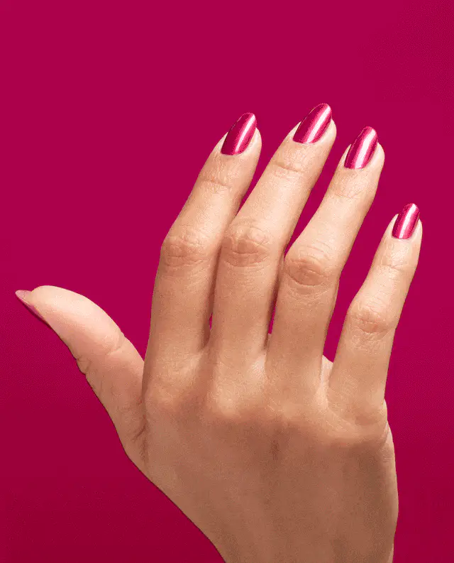 OPI Gel Color GC HPQ10 Blame the Mistletoe - Image 4