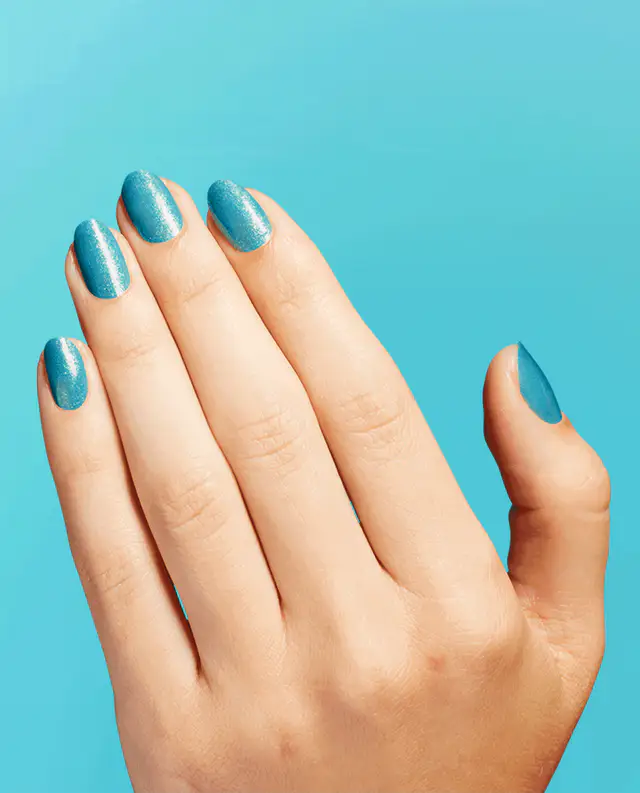 OPI Infinite Shine IS L148 On Cloud Fine - Image 3