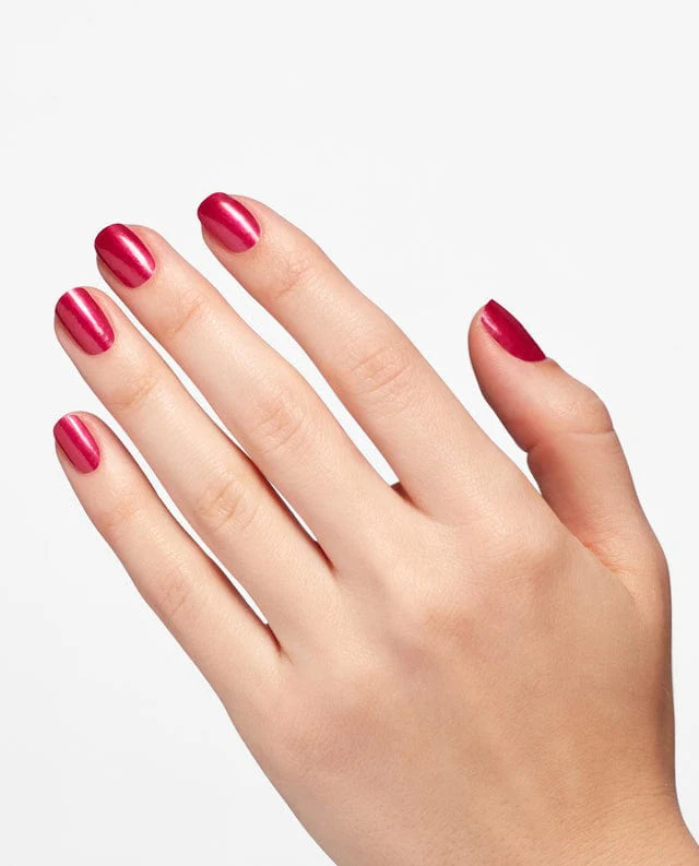 OPI Infinite Shine ISL HRQ24 Blame the Mistletoe - Image 3