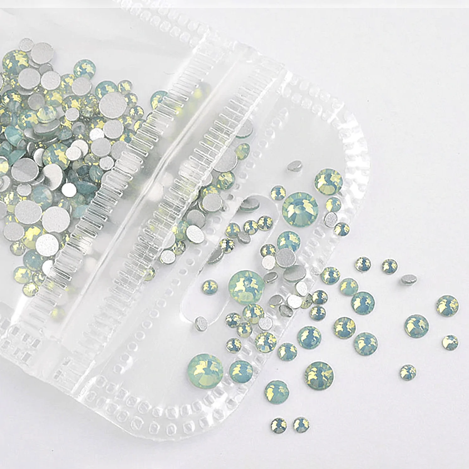 JNBS Rhinestone Opal Glass Round FlatBack Mixed Size Green - Image 4